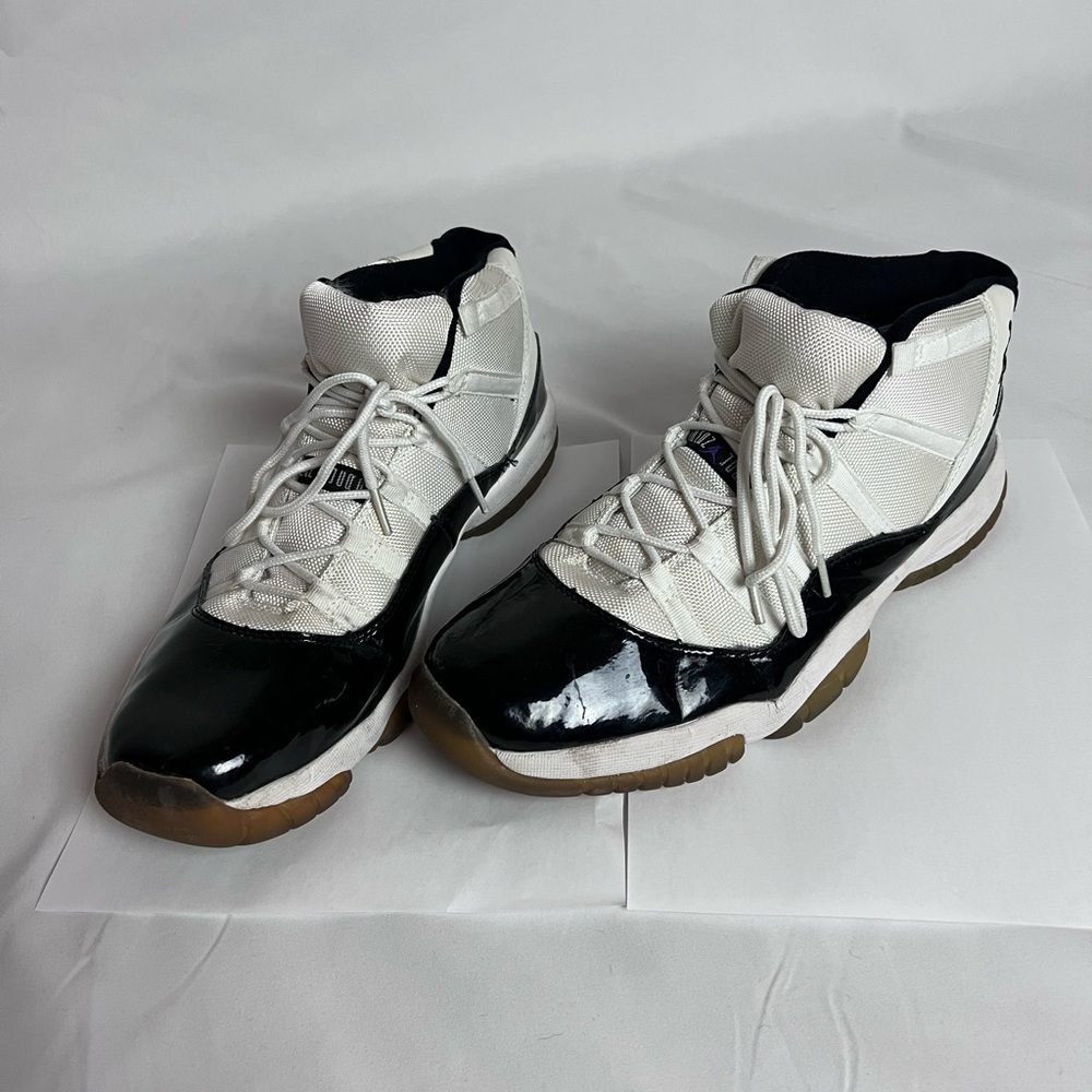 Nike Air Jordan Retro size 12